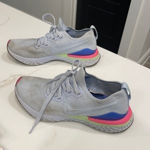 Nike Epic React Flyknit 2 Running Shoes (8.5)